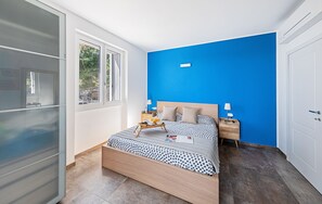 Appartamento Basic | 1 camera, ferro/asse da stiro, Wi-Fi gratuito