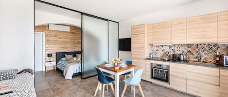 商务公寓 | 私人厨房 | 冰箱、微波炉、烤箱、炉灶