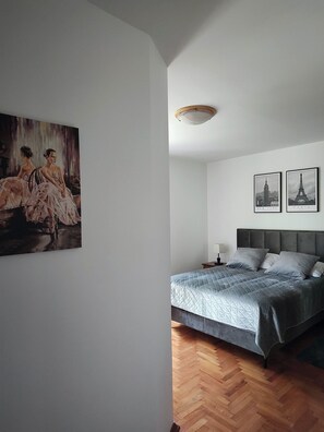 2 soverom, strykejern/-brett, wi-fi og sengetøy