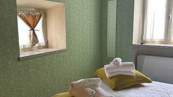 Superior Twin Room | Individually decorated, desk, free WiFi, bed sheets