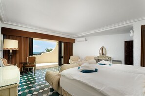 6 bedrooms, in-room safe, iron/ironing board, travel cot - Casa Canto dos Búzios, villa with private pool near the beaches (Carvoeiro)