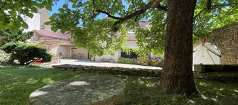 Domaine Les Hauts Pres 4 / Propriété de Charme au Pied des Vignes