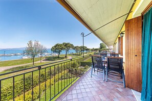 Kaupunkihuoneisto | Terassi/patio