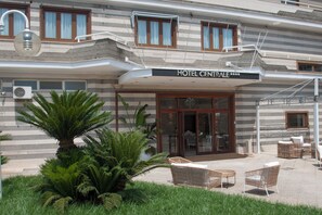 Exterior - Hotel Centrale (Sabaudia)