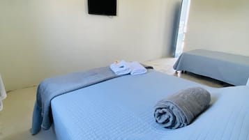 Quarto família | Wi-Fi de cortesia, roupa de cama