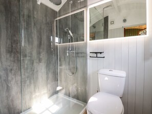 Shower - Puddle Duck Shepherds Hut (Launceston)