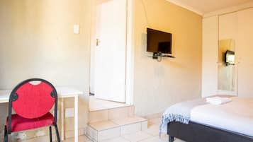 Suite estudio Deluxe, 1 cama Queen size | Espacio para trabajar con laptop y wifi gratis