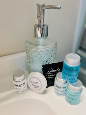 Apartemen Romantis | 1 kamar tidur dan didekorasi berbeda-beda