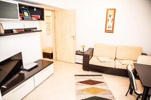 Room - Club Onix Apartments (Neptun)