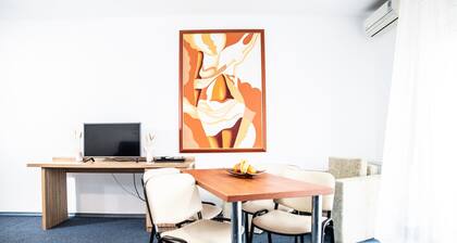 Club Onix Apartments