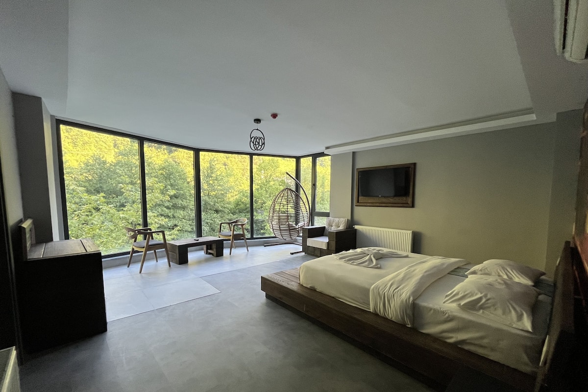 Family Suite, Connecting Rooms, River View