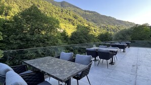 Terrace/patio - macar taşı otel (Maçka)