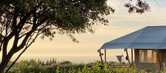 Seaside Serenity: Luxury Glamping Getaway - Sleeps 6