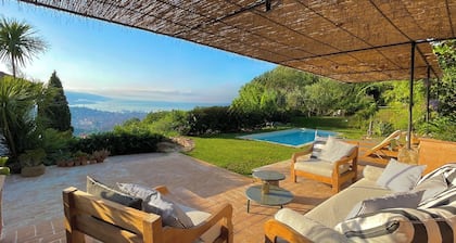 Exklusive Jugendstilvilla (300 m2) – mit Meersicht, Pool, Klimaanlage, (+8 Pax)