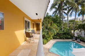 Pool - Spacious Beach Apt in Las Olas Blvd (Fort Lauderdale)