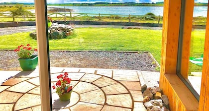 Attractive cosy panoramic ocean view on Galway Bay