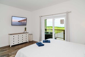 4 soverom, skrivebord, strykejern/-brett og wi-fi (inkludert)