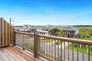 Property grounds - Spacious Beach Stay w/ Pool, Spa, Views & Kings! (North Topsail Beach)