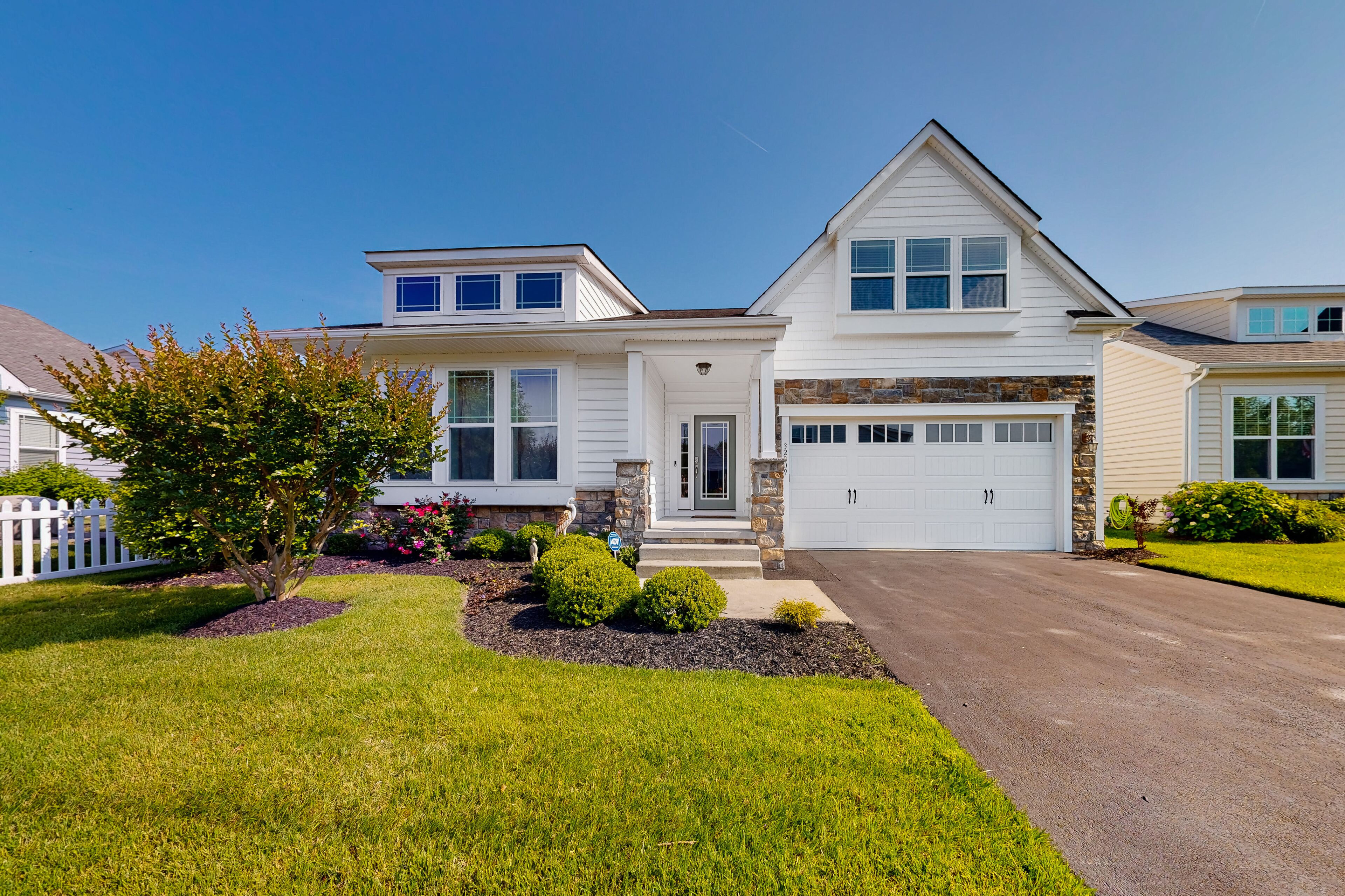 Millville By The Sea - Inviting home with pool, fitness area, fast WiFi, & W/D
