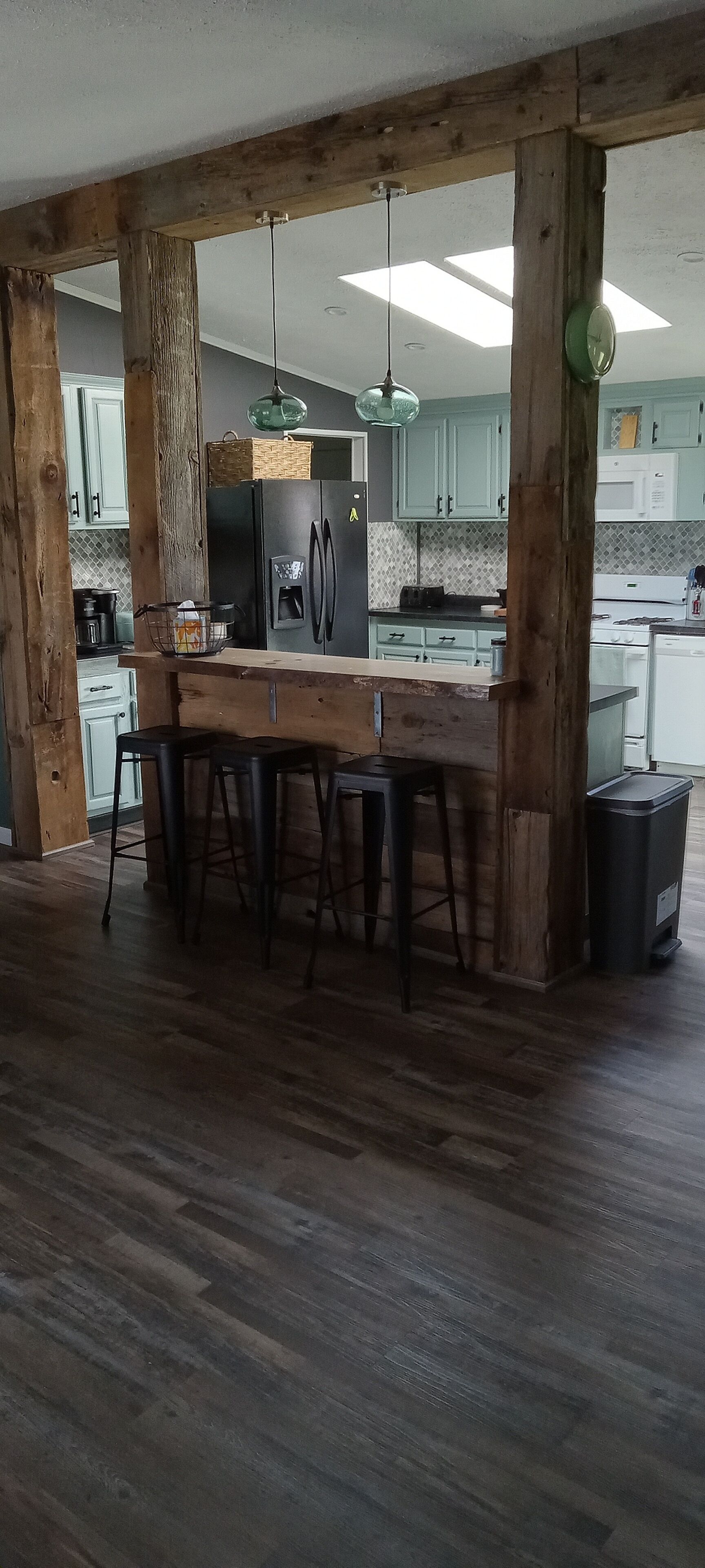 ثلاجة، ميكروويف، فرن، غسالة أطباق