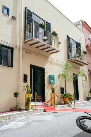 Front of property - Borgo La Chiusa (Cinisi)