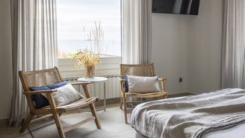 House | 3 bedrooms, free WiFi, bed sheets