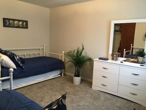 3 bedrooms