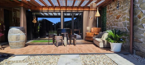 Villa with Private Pool and Douro Valley Views – 10 Minutes from Peso da Régua