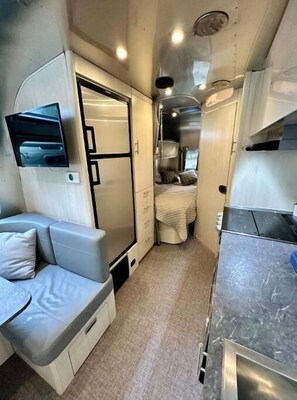 2 chambres, bureau, Wi-Fi gratuit, draps fournis