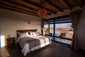 Suite junior | 1 habitación, sábanas de algodón egipcio y ropa de cama de alta calidad 