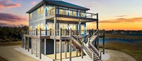 المنشأة من الخارج