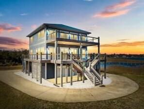 Exterior - OCEAN VIBES ON THE INTRACOASTAL (Wilmington)