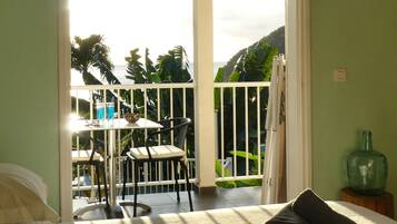 1 chambre, lit parapluie, Wi-Fi gratuit, draps fournis