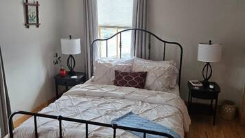 2 間睡房、熨斗/熨衫板、可攜式嬰兒床、免費 Wi-Fi