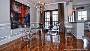 Apartment | In-room dining - The Home Collection - Hermitage Court (Charlotte)