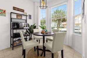 Dining - 3 Bedroom/ 2.5 Bathroom/ Fiesta Key (4728HH) (Kissimmee)