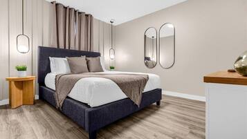 3 bedrooms, iron/ironing board, WiFi, bed sheets