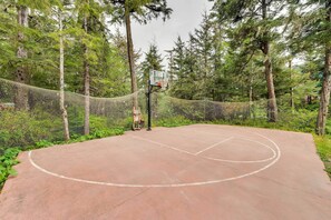 Sportplatz