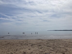 Liegestühle, Strandtücher