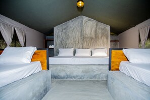 Comfort Chalet, 1 Bedroom, Non Smoking, Garden View | 1 bedroom, individually furnished, laptop workspace, bed sheets - Yala Wild Hut (Thissamaharama)