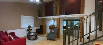 Private 3BR/3BA Cottage surrounded by farms & tranquility for a perfect getaway