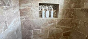 Boho Dreamy Condo for 8 Guests!