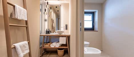 Douche, serviettes fournies