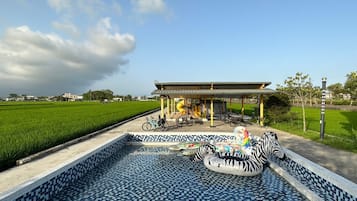 BBQ/picnic area
