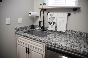 微波爐、焗爐、爐具、洗碗機