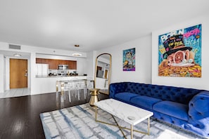 Appartement | Coin séjour | TV connectée