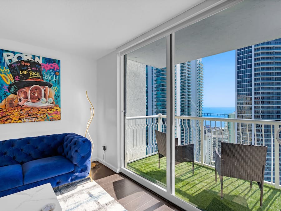 Apartment | Living area