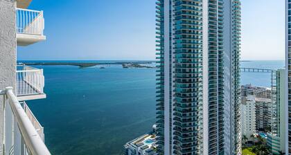 The Club at Brickell Bay