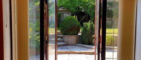 الإطلالة من المنشأة