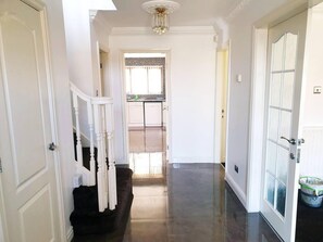 Villa, varias camas | Interior